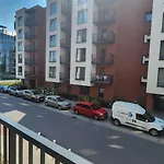 New 1-Bdrm Apt In Beautiful Krakow