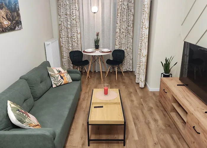 New 1-Bdrm Apt In Beautiful Krakow