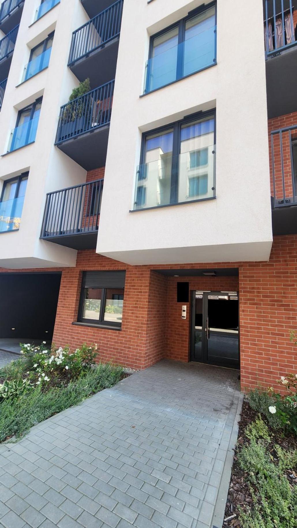 New 1-bdrm In Beautiful Kraków